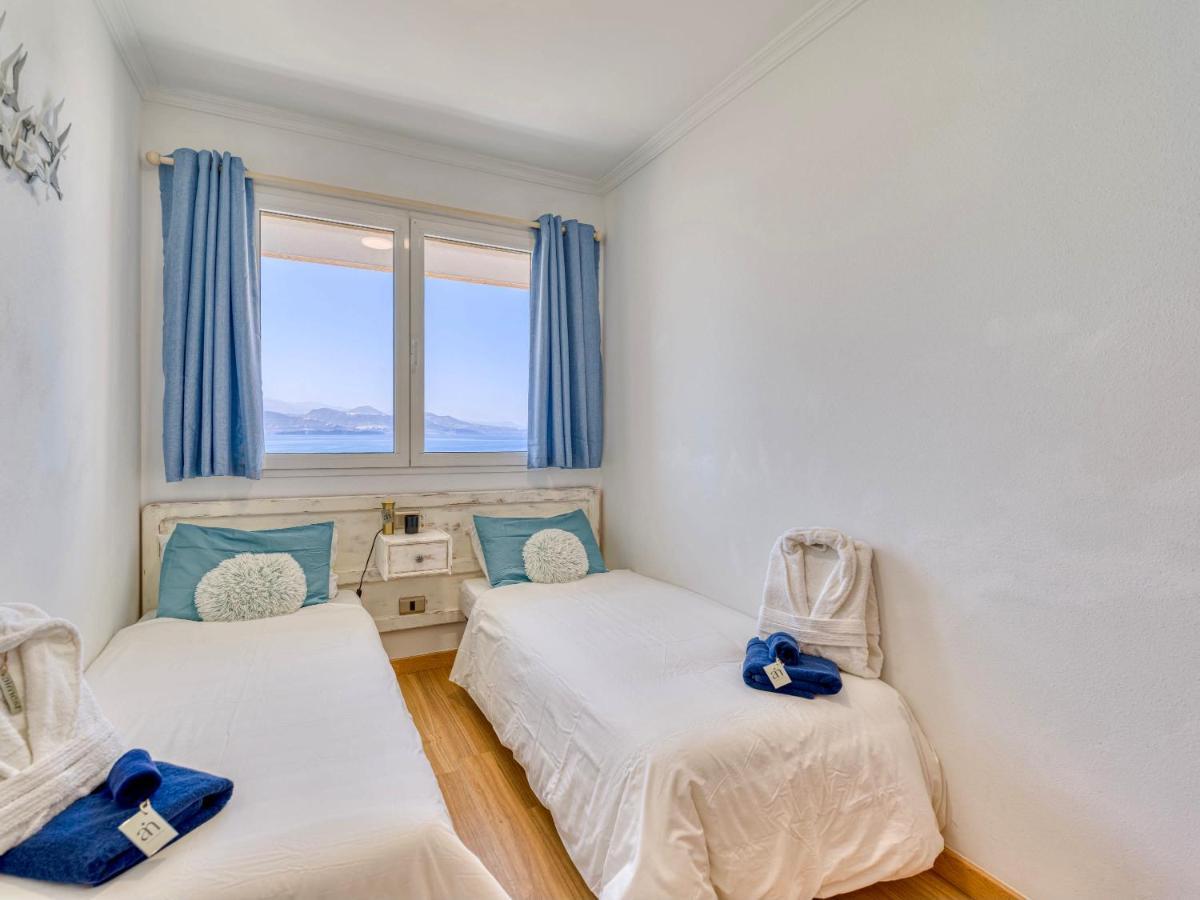 2 Bedrooms & Spectacular Views In Best Part Of Las Canteras Las Palmas / Gran Canaria Exterior foto